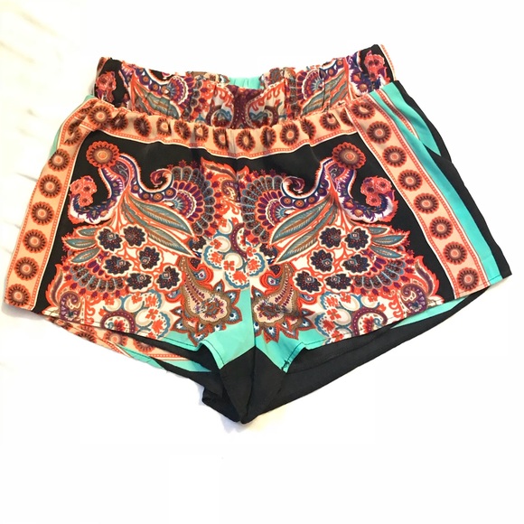 Francesca's Collections Pants - Francescas Shorts